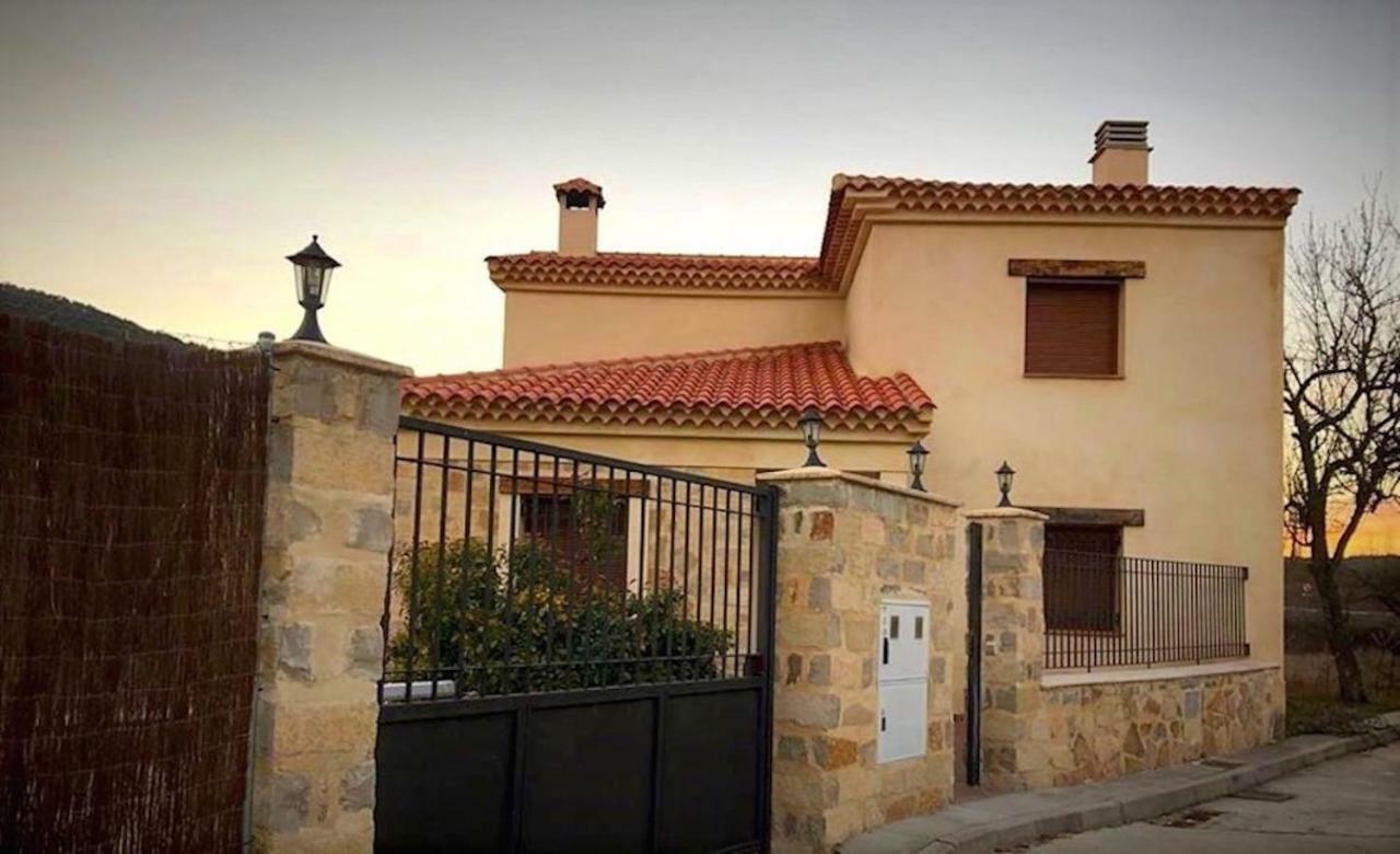 Casa Rural Laguna De Uña Buitenkant foto